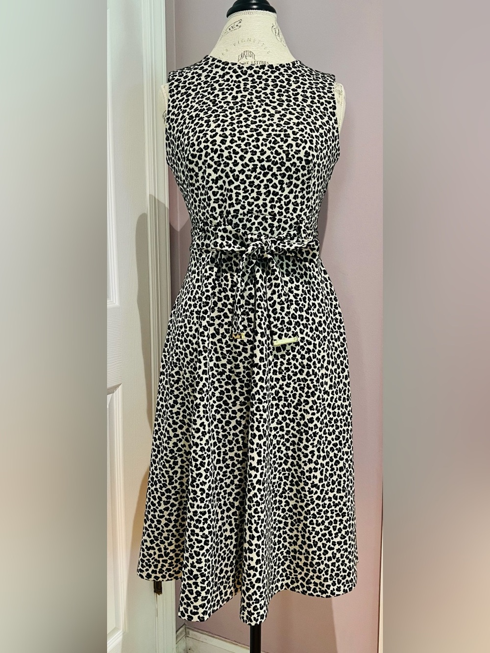 CHAPS Black and White Leopard Print Tie-Waist Dress